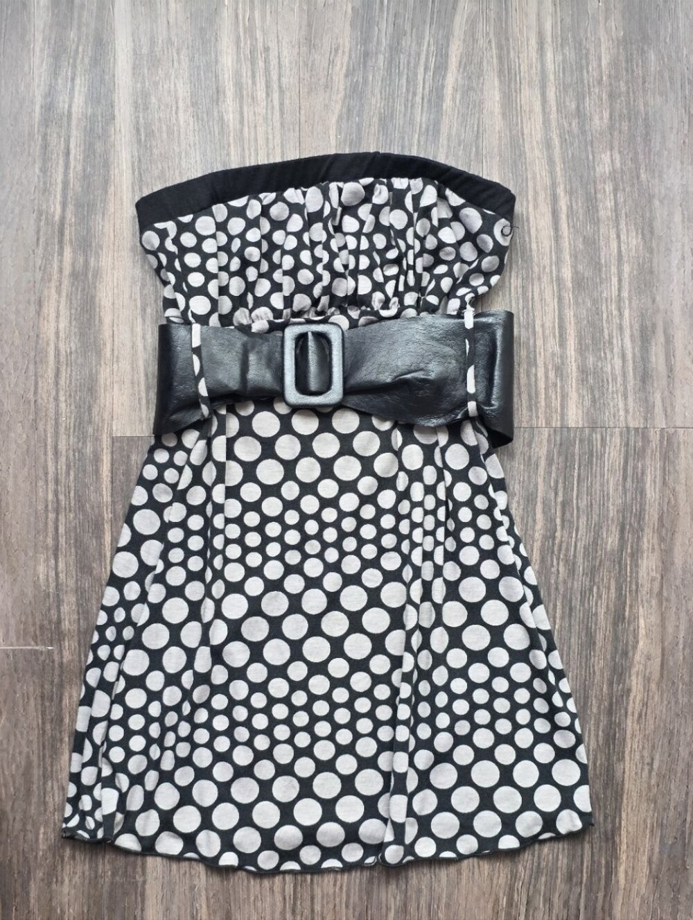 ​NWT Full Tilt Y2K Polka Dot Tube Top with Belt Black White Size Small